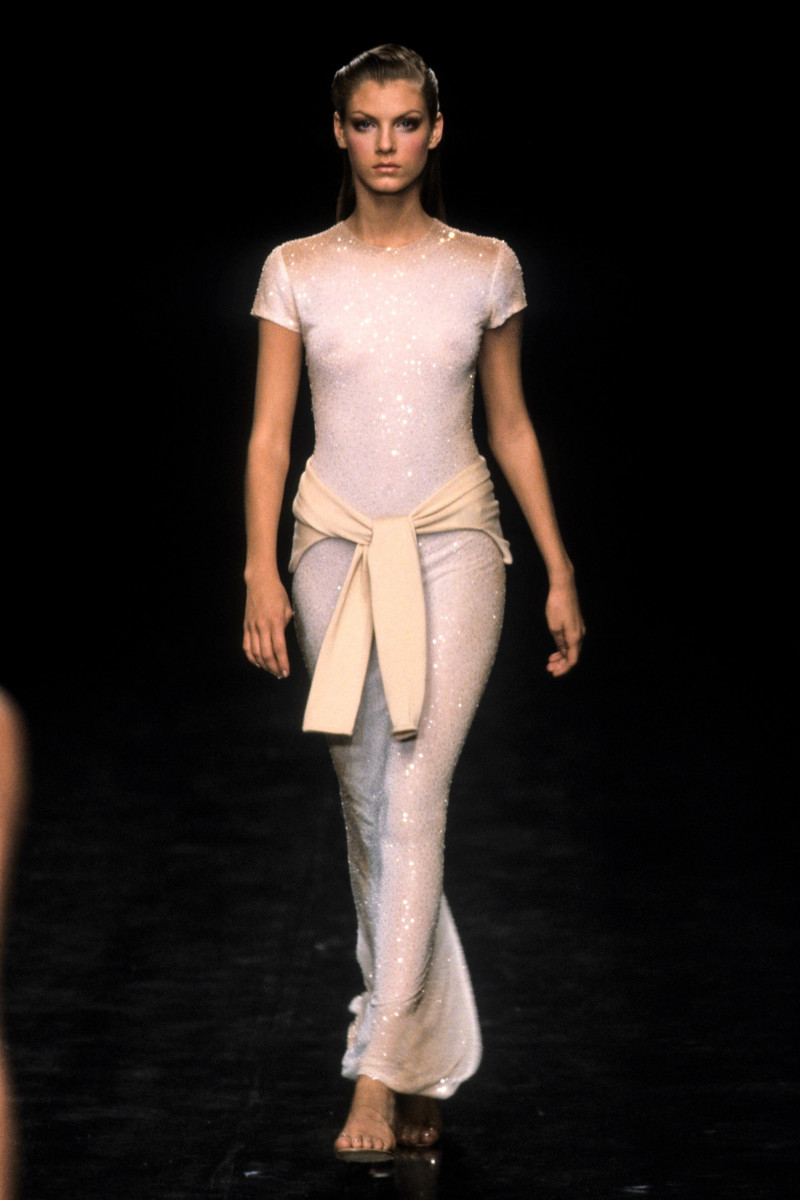 Angela Lindvall featured in  the Halston fashion show for Spring/Summer 1998