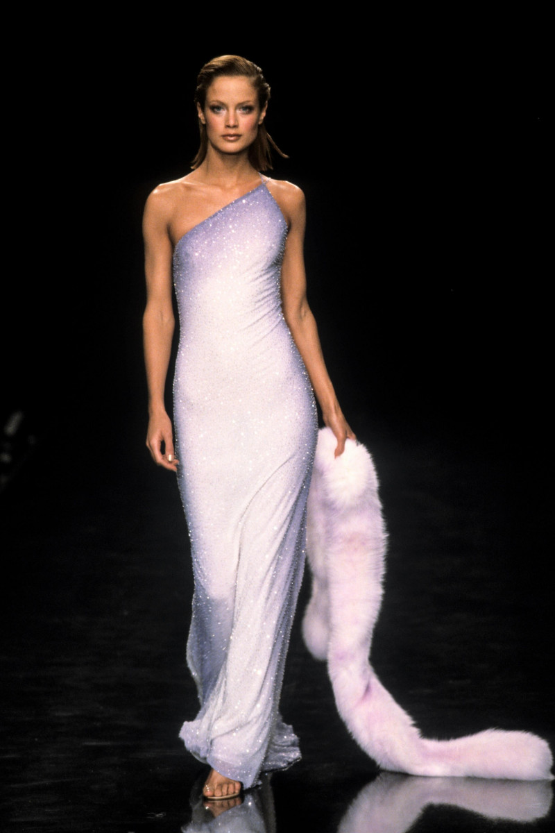 Carolyn Murphy featured in  the Halston fashion show for Spring/Summer 1998
