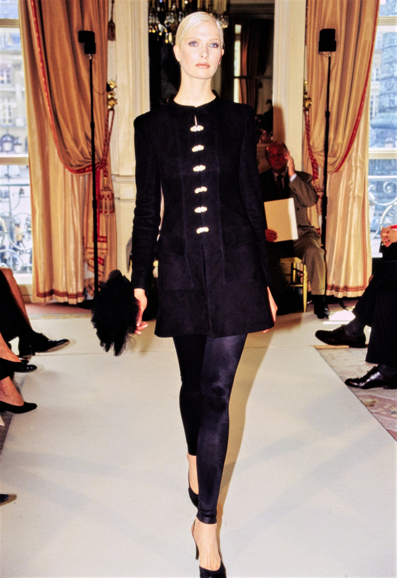 Christina Kruse featured in  the Chanel Haute Couture fashion show for Autumn/Winter 1996