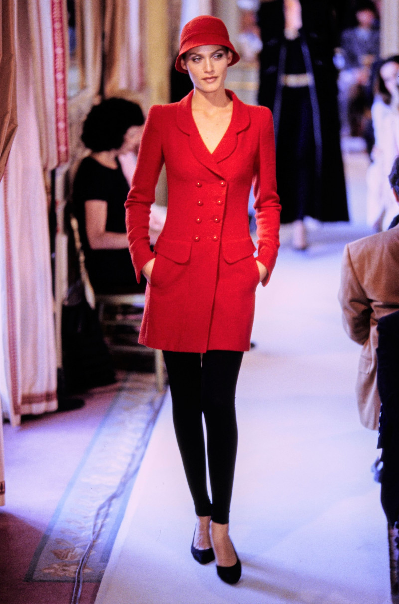 Amber Valletta featured in  the Chanel Haute Couture fashion show for Autumn/Winter 1996