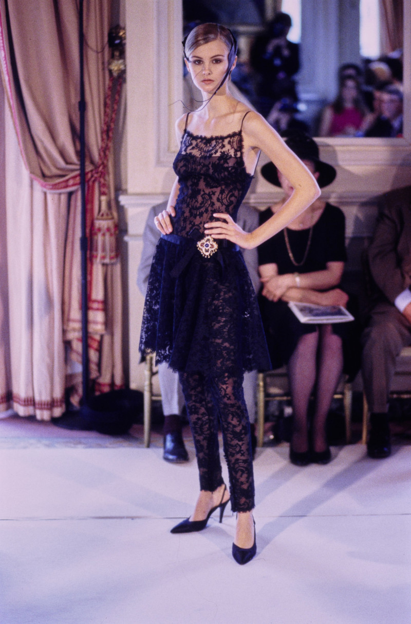 Trish Goff featured in  the Chanel Haute Couture fashion show for Autumn/Winter 1996