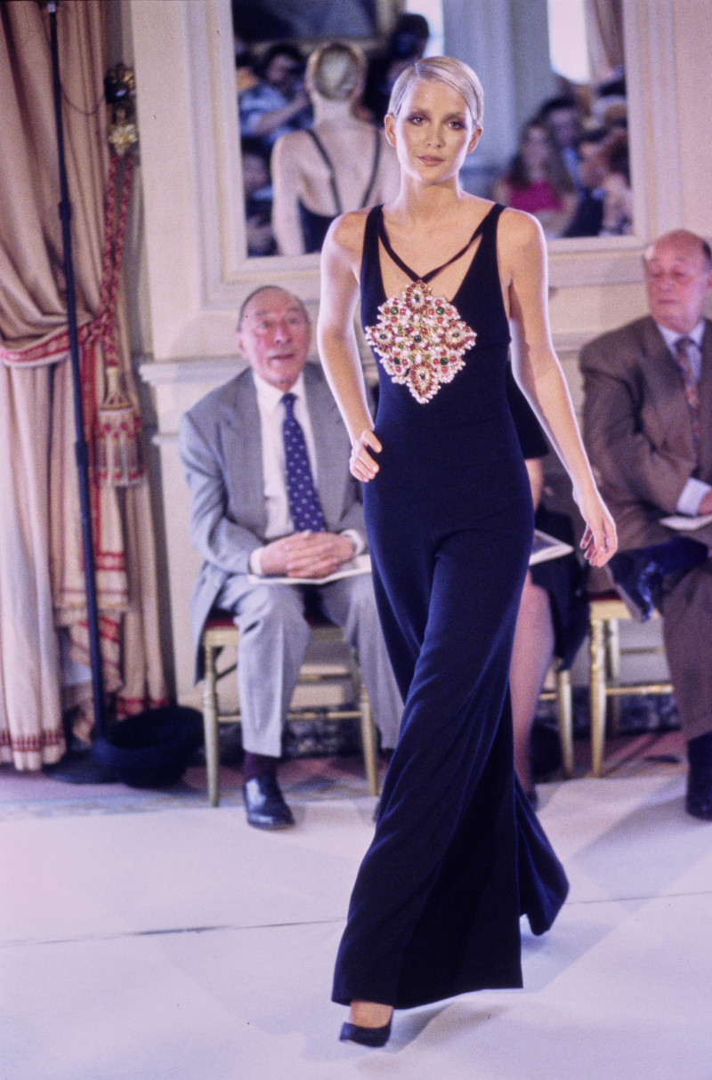Georgina Grenville featured in  the Chanel Haute Couture fashion show for Autumn/Winter 1996