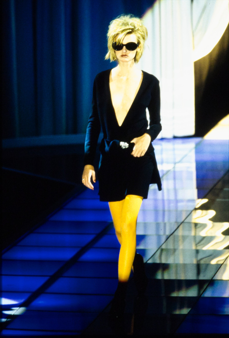 Versace fashion show for Autumn/Winter 1996