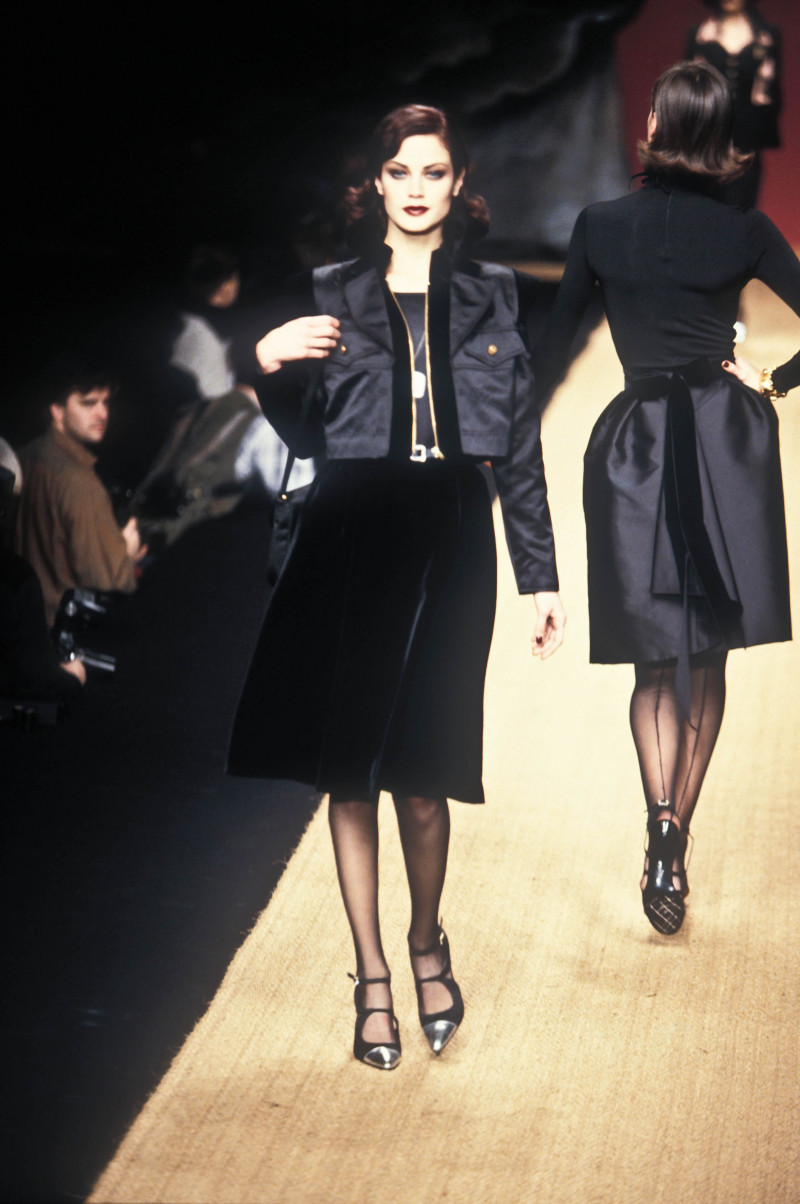 Carolyn Murphy featured in  the Christian Lacroix fashion show for Autumn/Winter 1995
