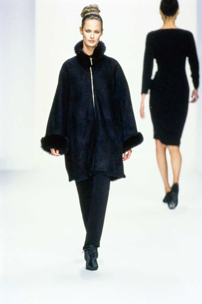 Calvin Klein 205W39NYC fashion show for Autumn/Winter 1995