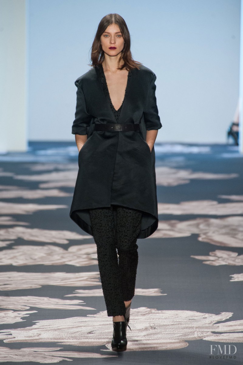 Kati Nescher featured in  the Vera Wang fashion show for Autumn/Winter 2013