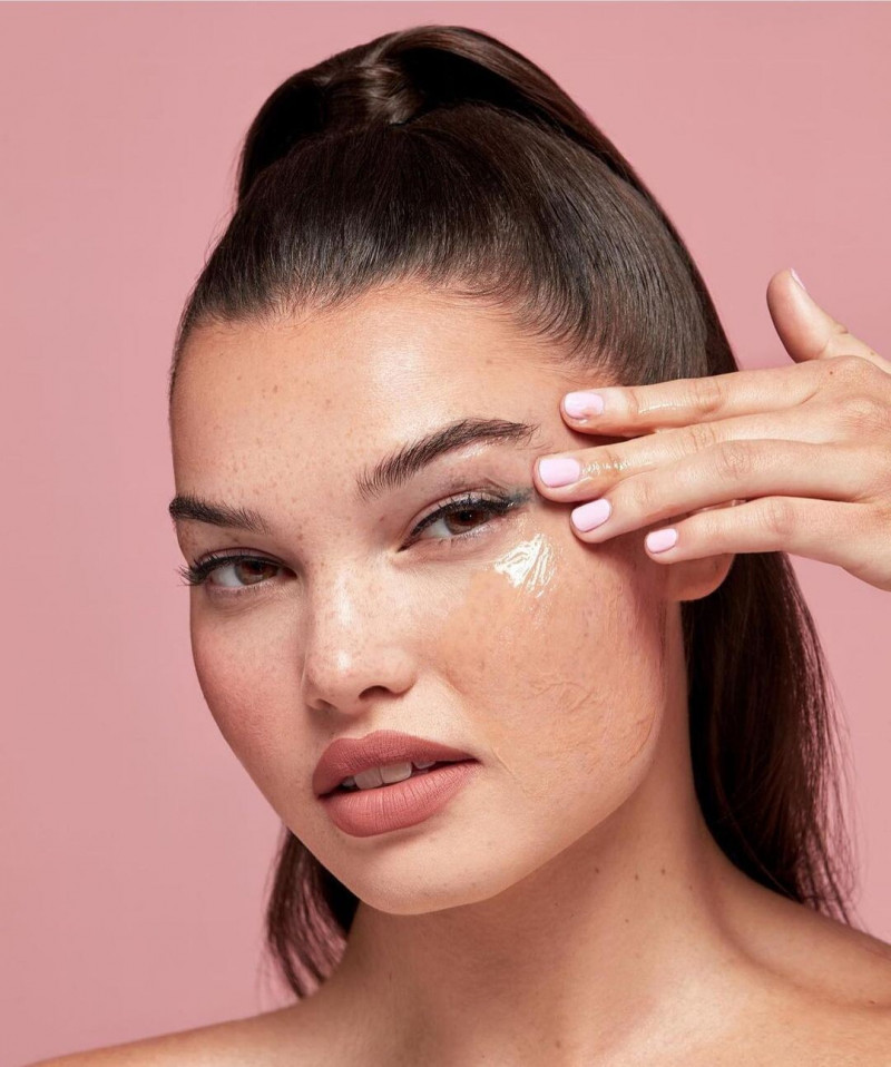 Brizzy Chen featured in  the Kylie Cosmetics advertisement for Autumn/Winter 2021