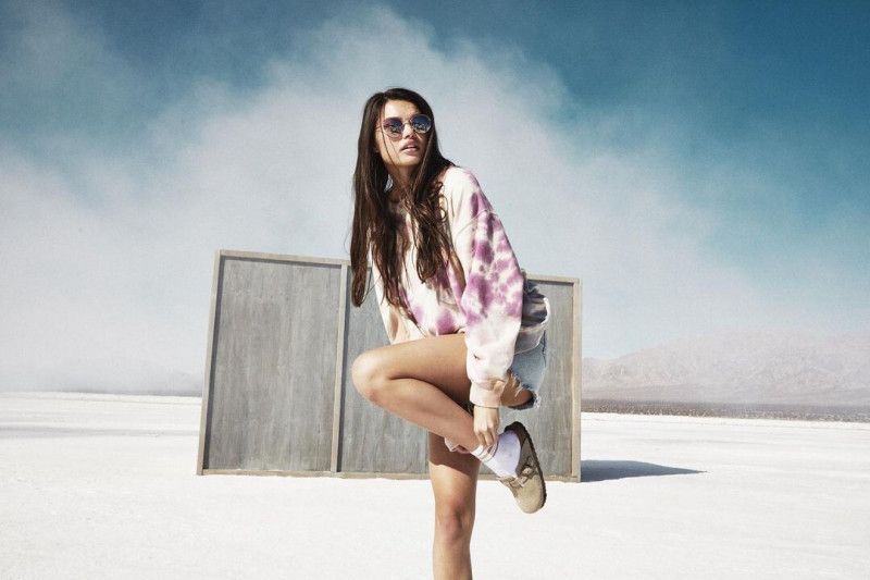 Brizzy Chen featured in  the American Eagle OutFitters advertisement for Spring/Summer 2020