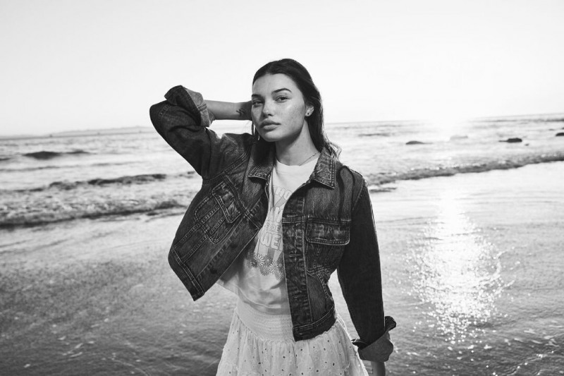 Brizzy Chen featured in  the American Eagle OutFitters advertisement for Spring/Summer 2020