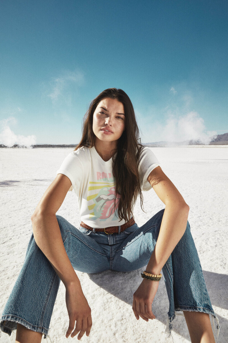 Brizzy Chen featured in  the American Eagle OutFitters advertisement for Spring/Summer 2020