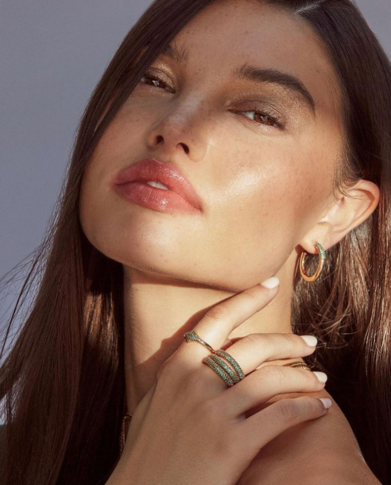 Brizzy Chen featured in  the Elizabeth Stone Jewelry advertisement for Autumn/Winter 2021