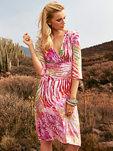 Cato van Ee featured in  the Peter Hahn catalogue for Spring 2012