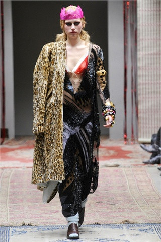 Cato van Ee featured in  the Meadham Kirchhoff fashion show for Autumn/Winter 2010