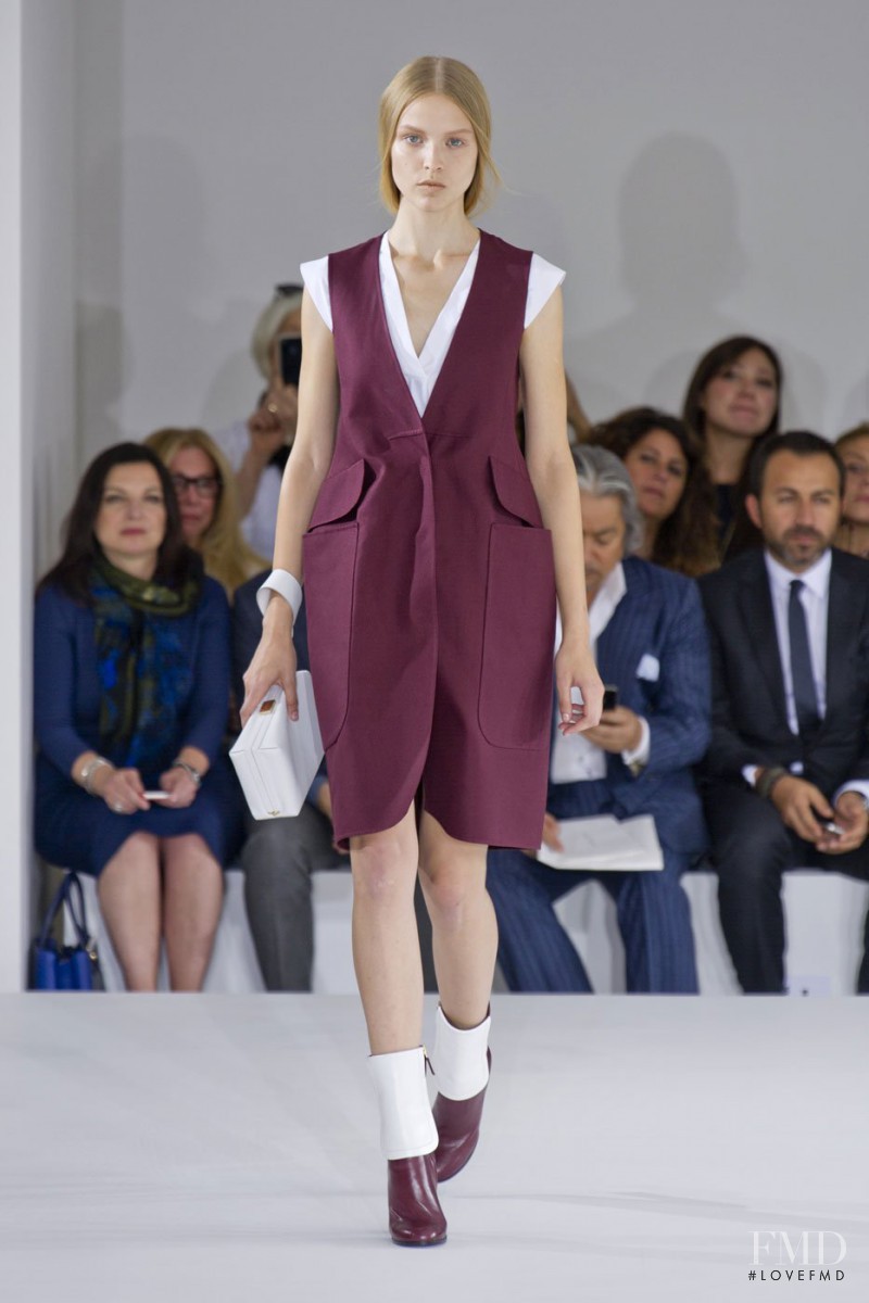 Natasha Remarchuk featured in  the Jil Sander fashion show for Spring/Summer 2013