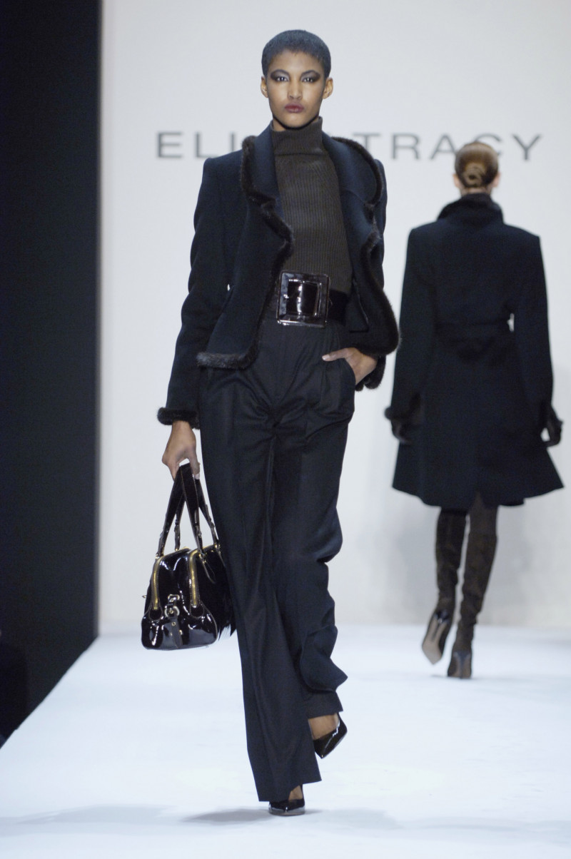 Sessilee Lopez featured in  the Ellen Tracy fashion show for Autumn/Winter 2007