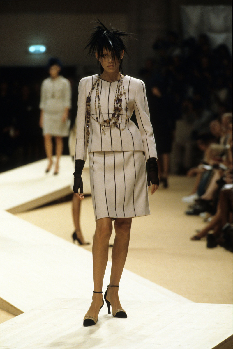 Chanel Haute Couture fashion show for Autumn/Winter 1999