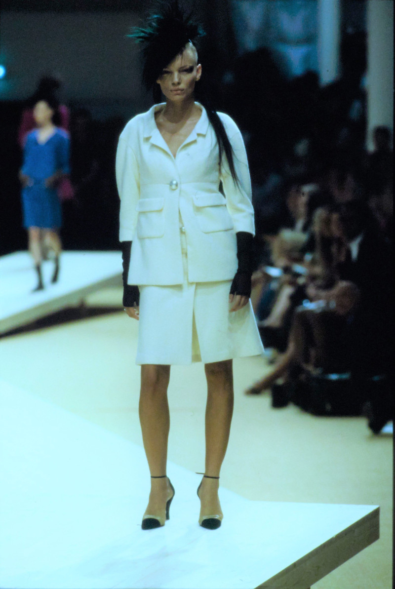 Chanel Haute Couture fashion show for Autumn/Winter 1999