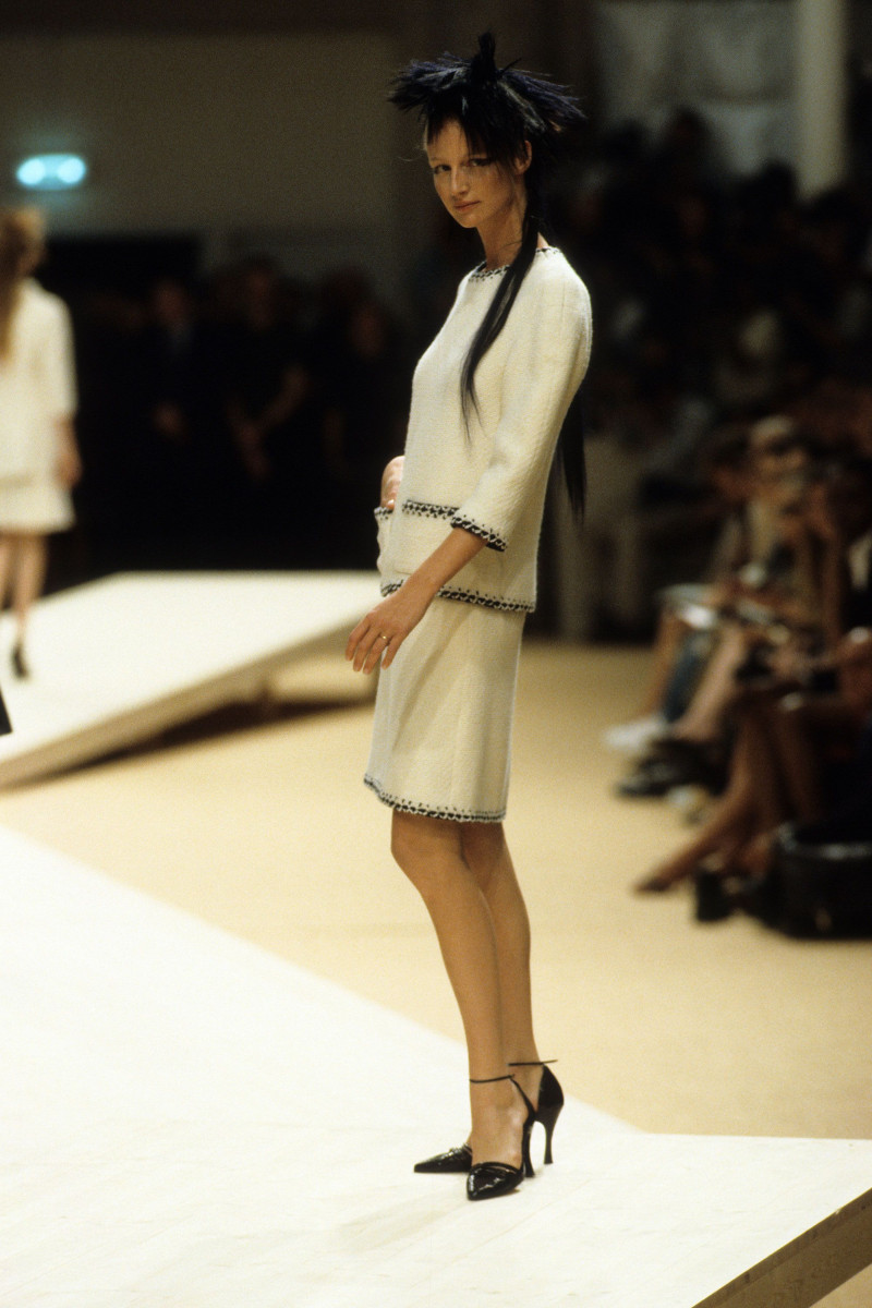 Chanel Haute Couture fashion show for Autumn/Winter 1999
