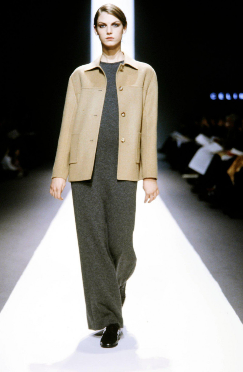 Angela Lindvall featured in  the Celine fashion show for Autumn/Winter 1998
