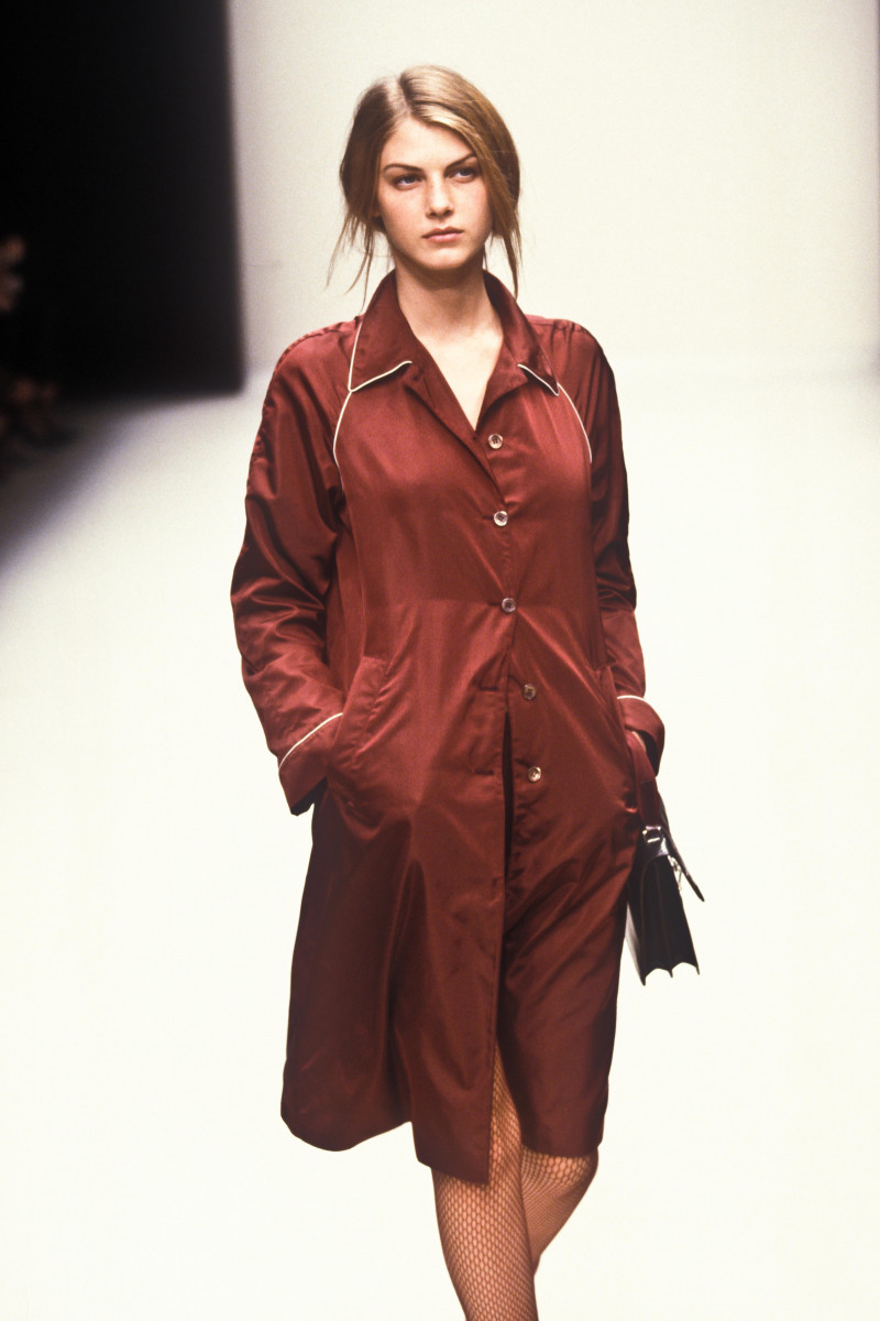 Angela Lindvall featured in  the Prada fashion show for Spring/Summer 2000