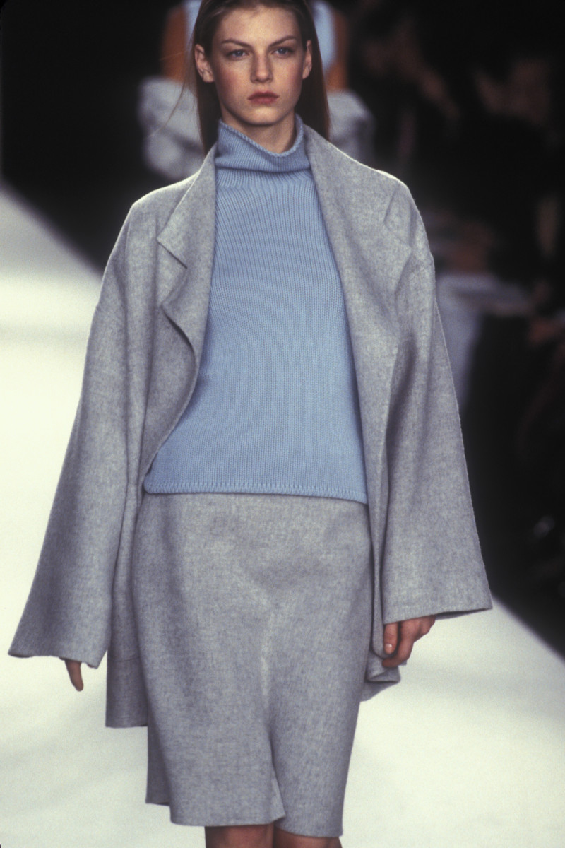 Angela Lindvall featured in  the Ralph Lauren Collection fashion show for Autumn/Winter 1999