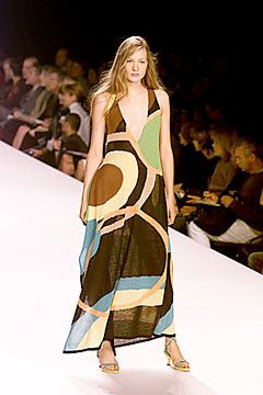 Missoni fashion show for Spring/Summer 2000