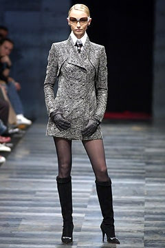 Lagerfeld Gallery fashion show for Autumn/Winter 2003