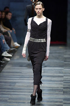 Lagerfeld Gallery fashion show for Autumn/Winter 2003