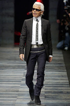 Lagerfeld Gallery fashion show for Autumn/Winter 2003