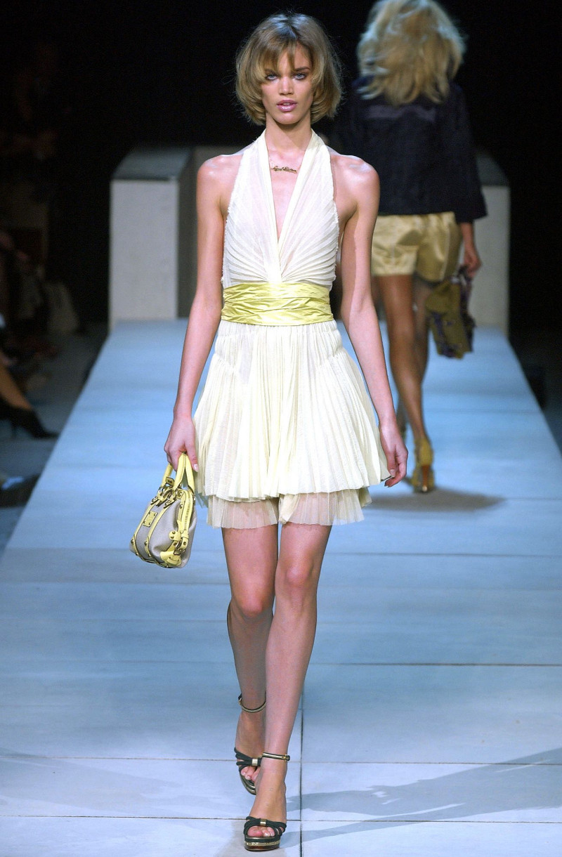 Louis Vuitton fashion show for Spring/Summer 2004
