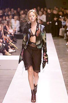 Fendi fashion show for Spring/Summer 2000