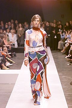 Fendi fashion show for Spring/Summer 2000