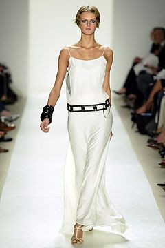 Carolina Herrera fashion show for Spring/Summer 2004