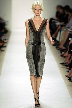 Carolina Herrera fashion show for Spring/Summer 2004