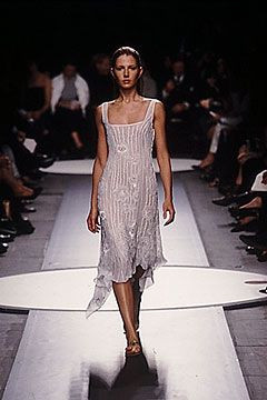 Alberta Ferretti fashion show for Spring/Summer 2000