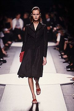 Alberta Ferretti fashion show for Spring/Summer 2000