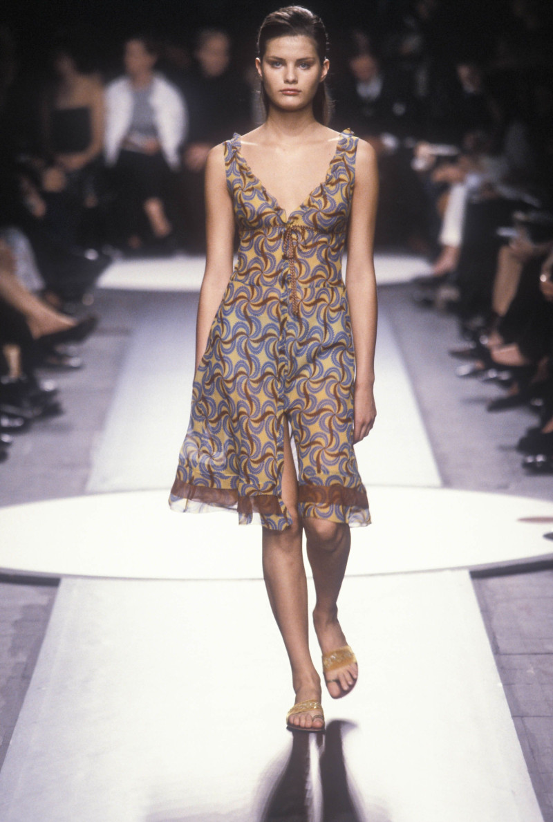 Isabeli Fontana featured in  the Alberta Ferretti fashion show for Spring/Summer 2000