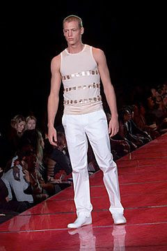 Versus fashion show for Spring/Summer 2000