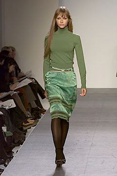 Victor Alfaro fashion show for Autumn/Winter 2000