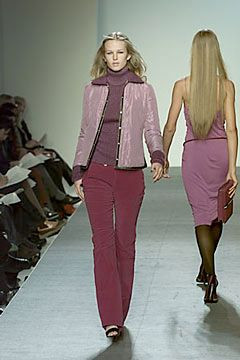 Victor Alfaro fashion show for Autumn/Winter 2000