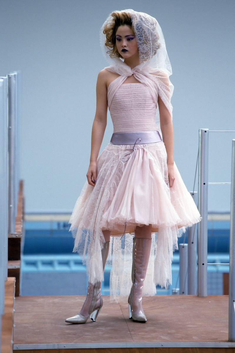 Chanel Haute Couture fashion show for Autumn/Winter 2000