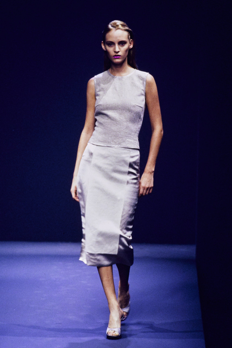 Prada fashion show for Spring/Summer 1998