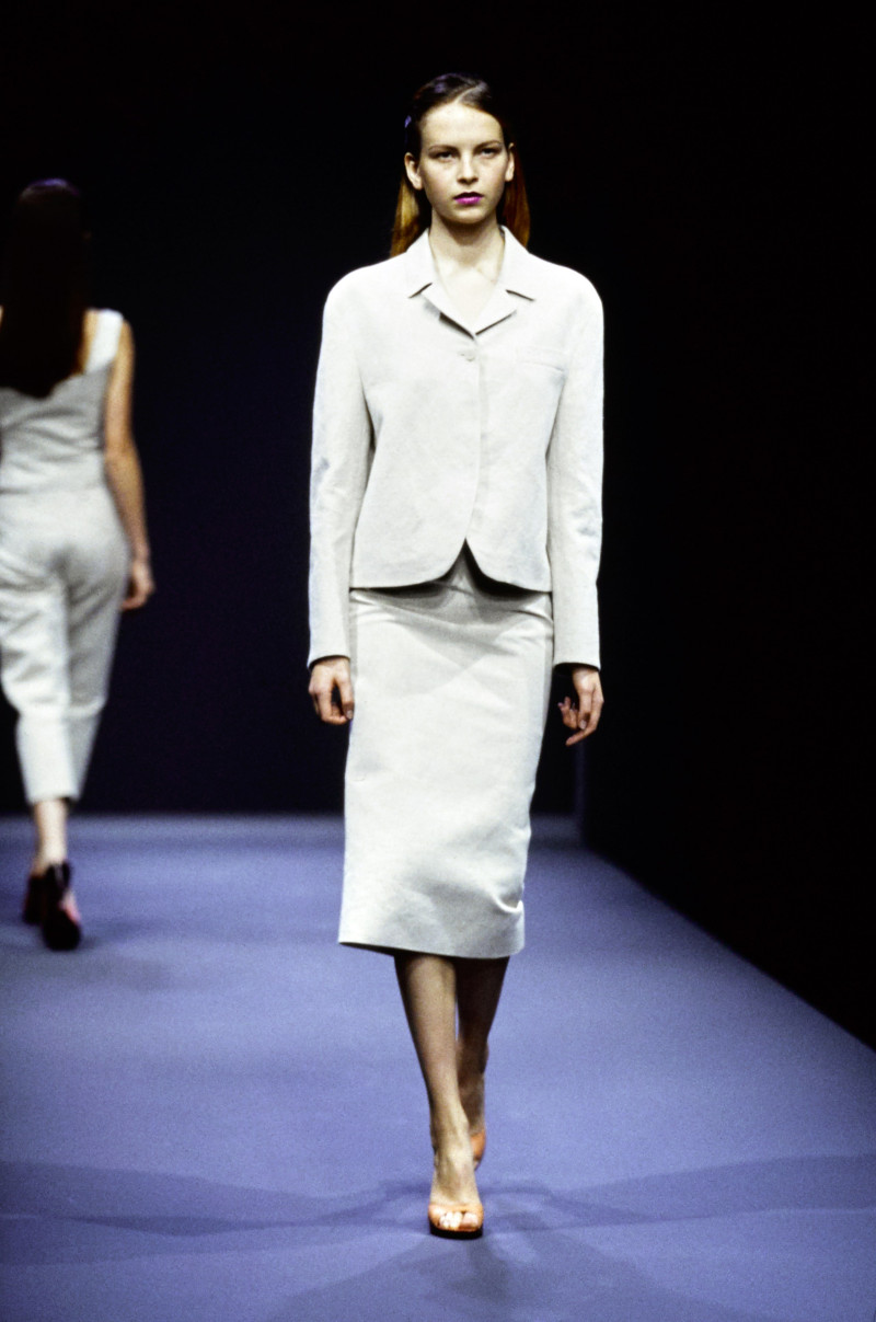 Prada fashion show for Spring/Summer 1998