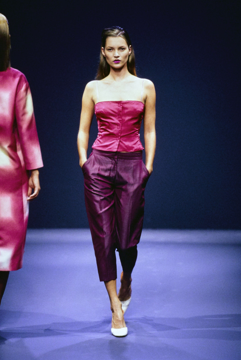 Prada fashion show for Spring/Summer 1998