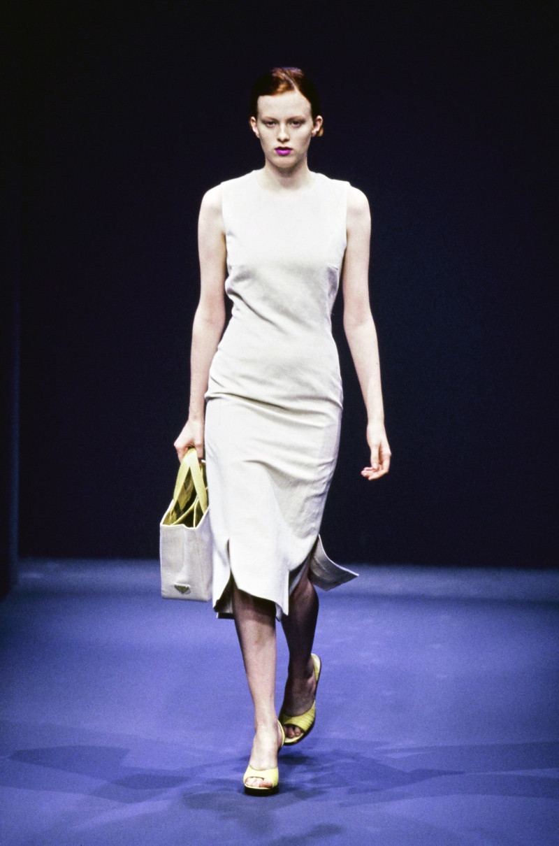 Prada fashion show for Spring/Summer 1998