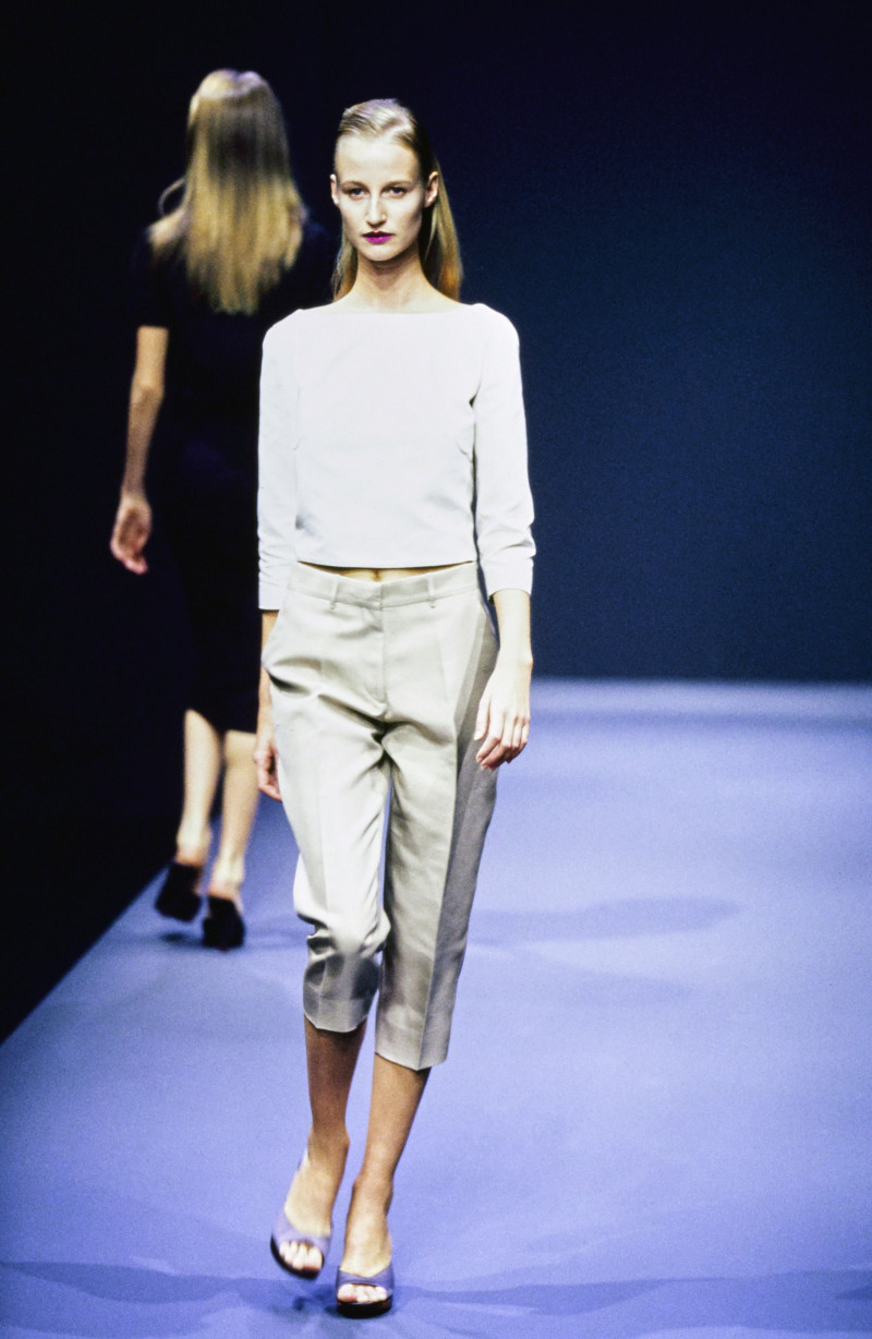 Prada fashion show for Spring/Summer 1998
