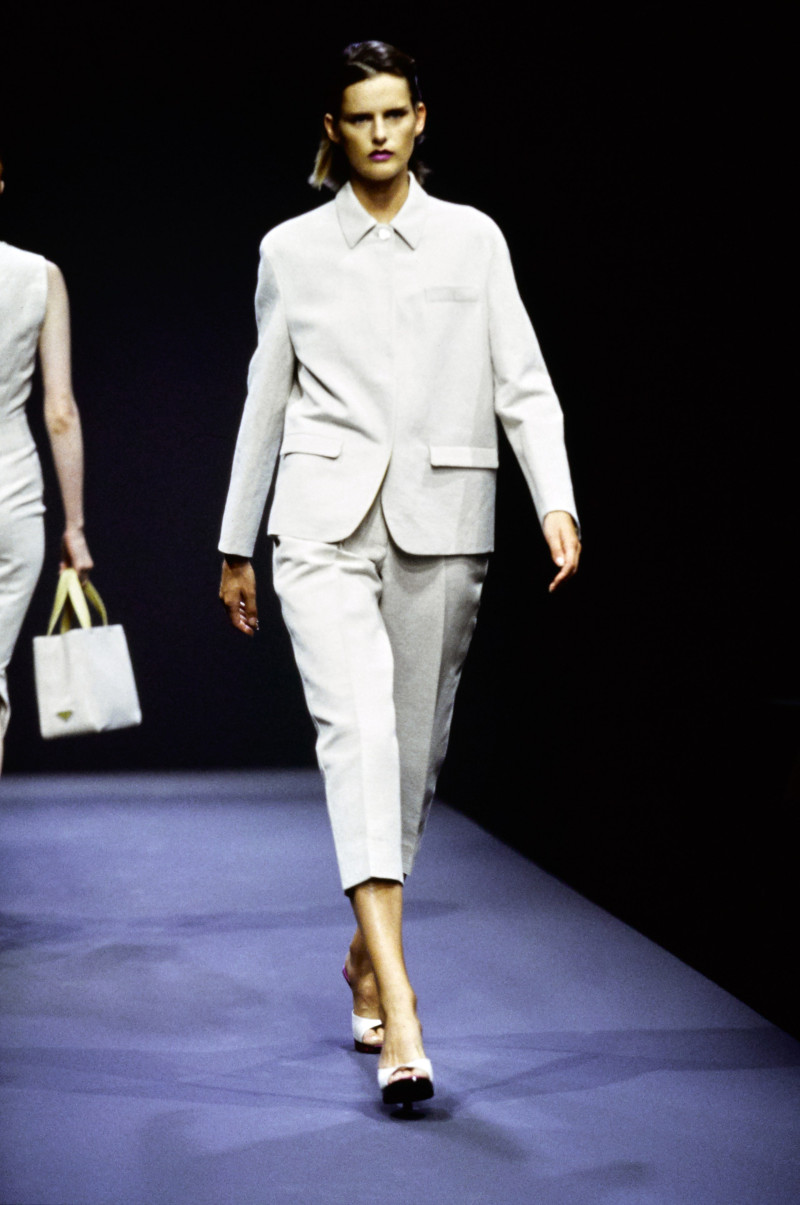 Prada fashion show for Spring/Summer 1998