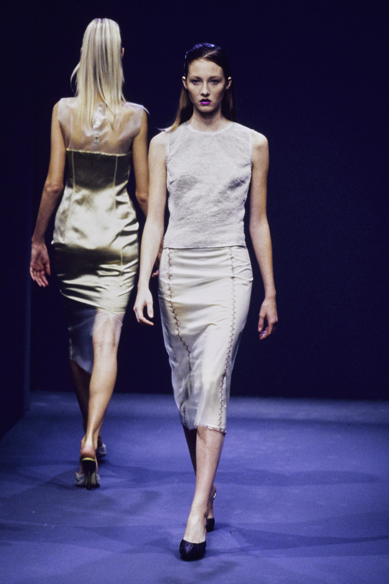 Prada fashion show for Spring/Summer 1998