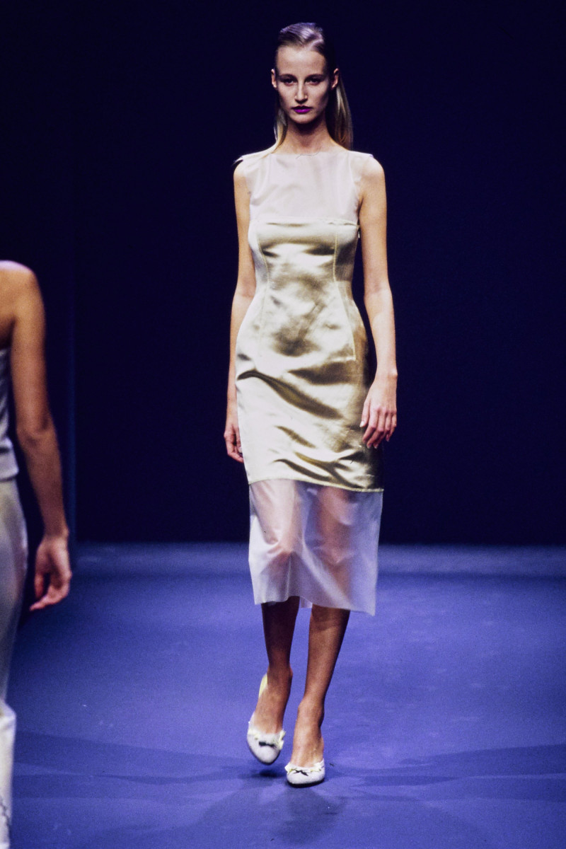 Prada fashion show for Spring/Summer 1998