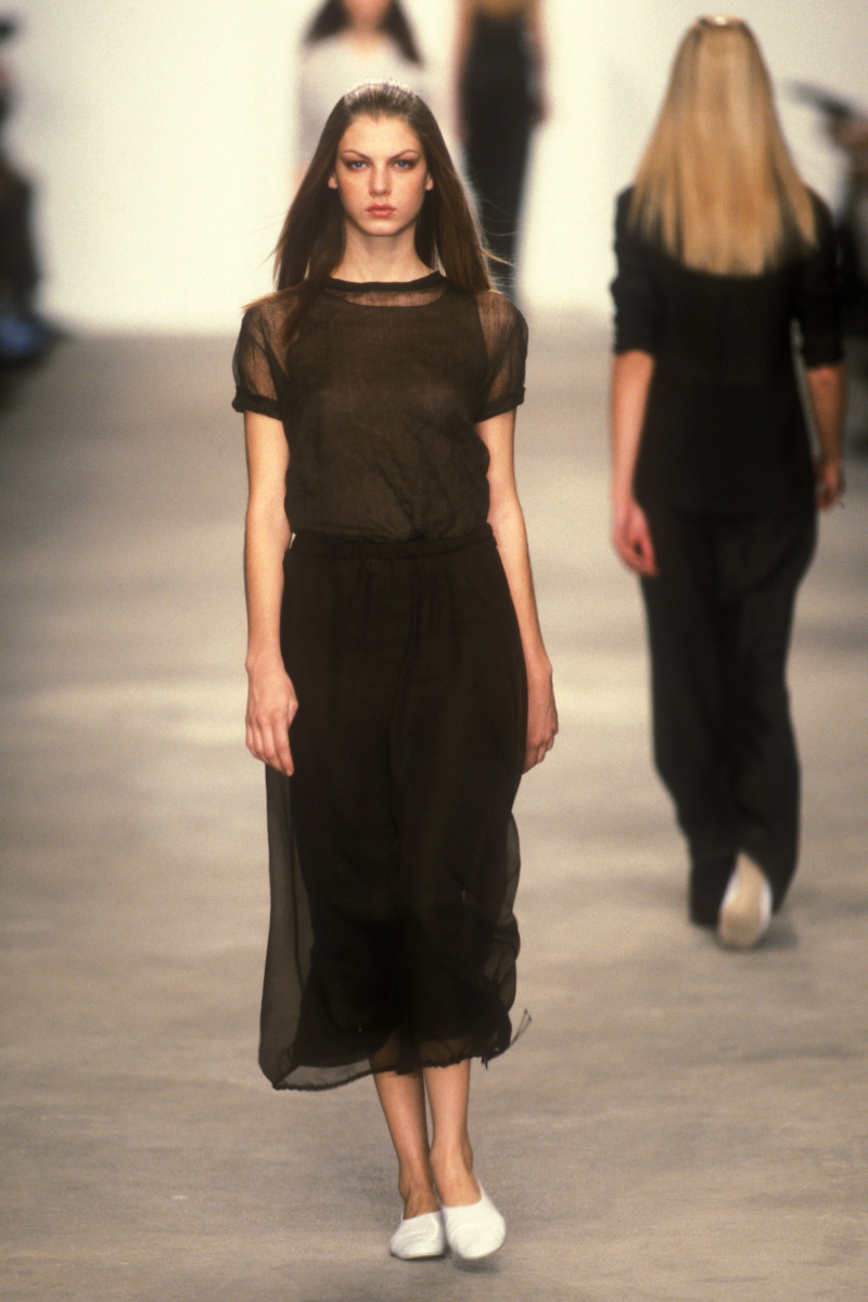 Angela Lindvall featured in  the Calvin Klein 205W39NYC fashion show for Spring/Summer 1998